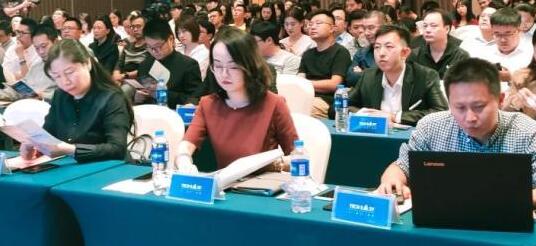 對于工業(yè)設(shè)計學(xué)生來說錯過了前兩屆，但不能錯過第三屆的展覽會
